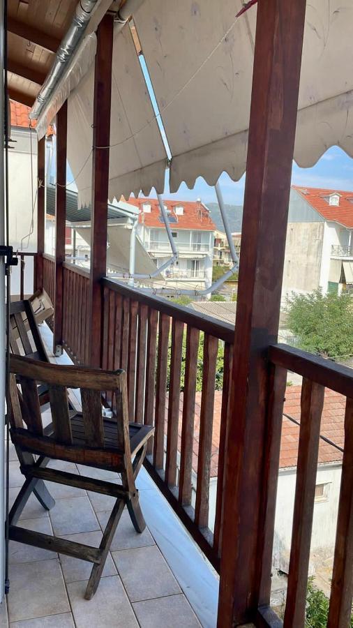 Lauren'S Charm Town Apartment Lefkáda 외부 사진