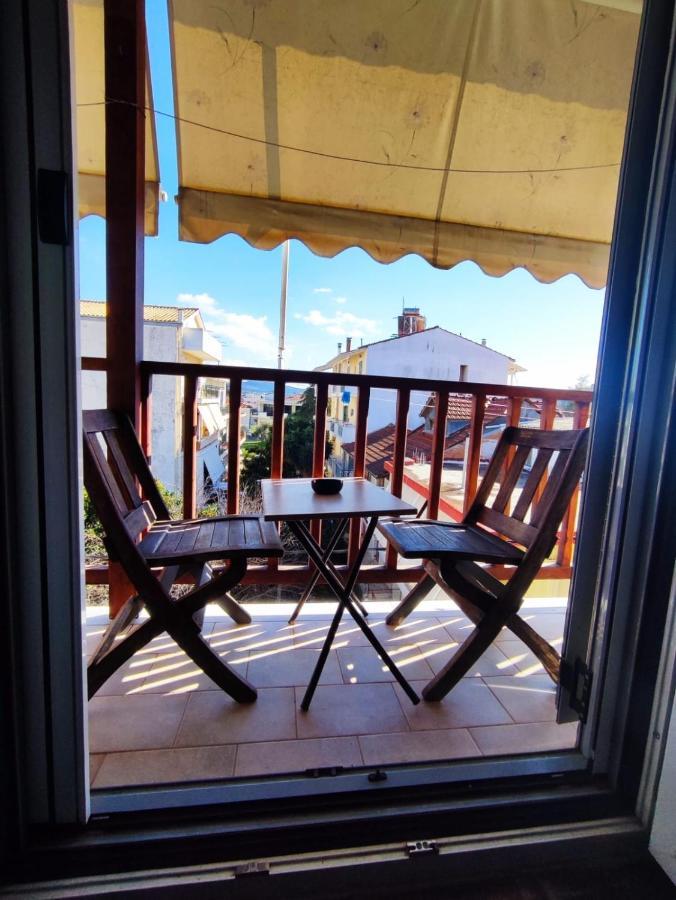 Lauren'S Charm Town Apartment Lefkáda 외부 사진